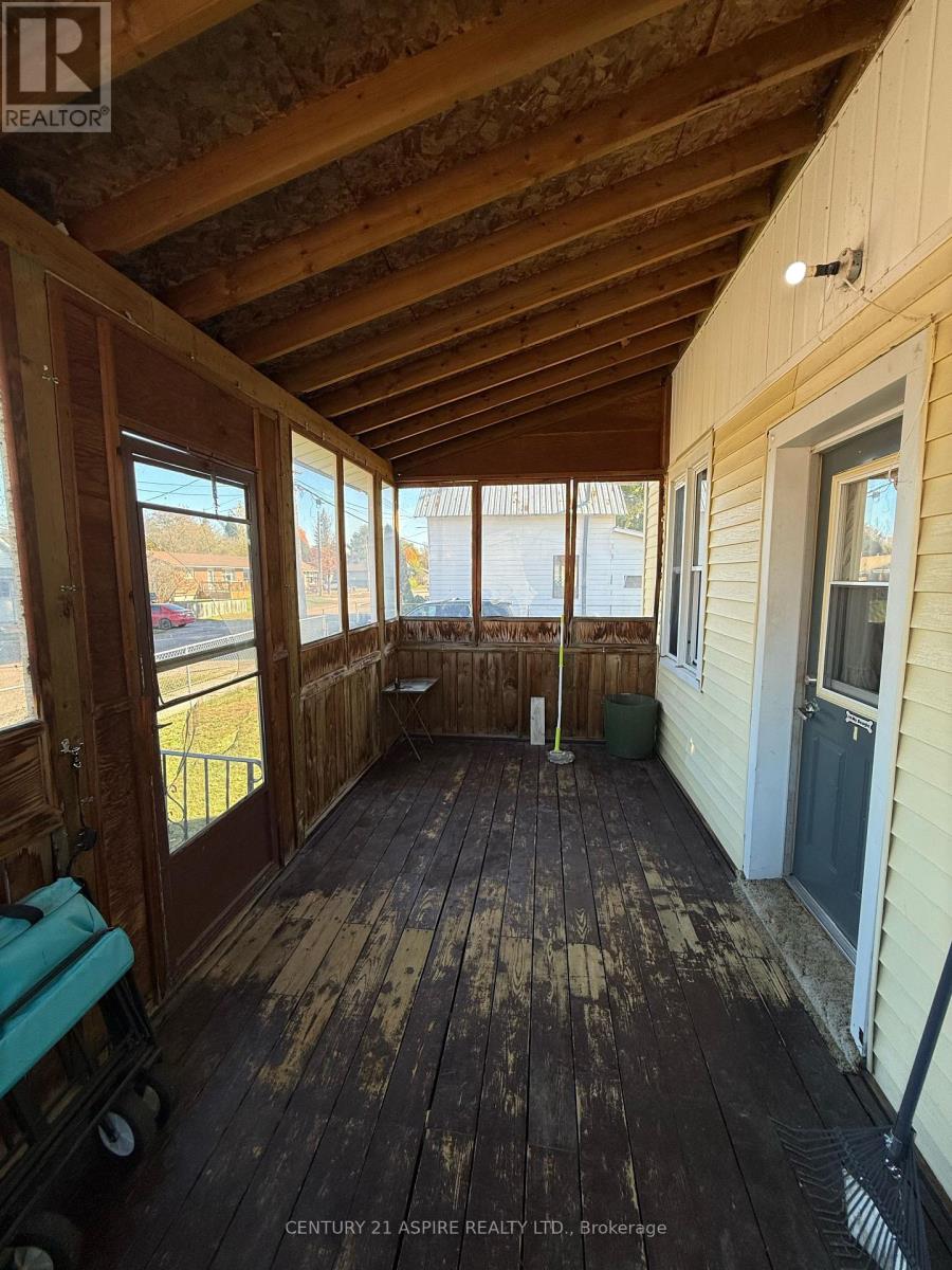 998 Bronx Street, Pembroke, Ontario  K8A 6G3 - Photo 12 - X14103298