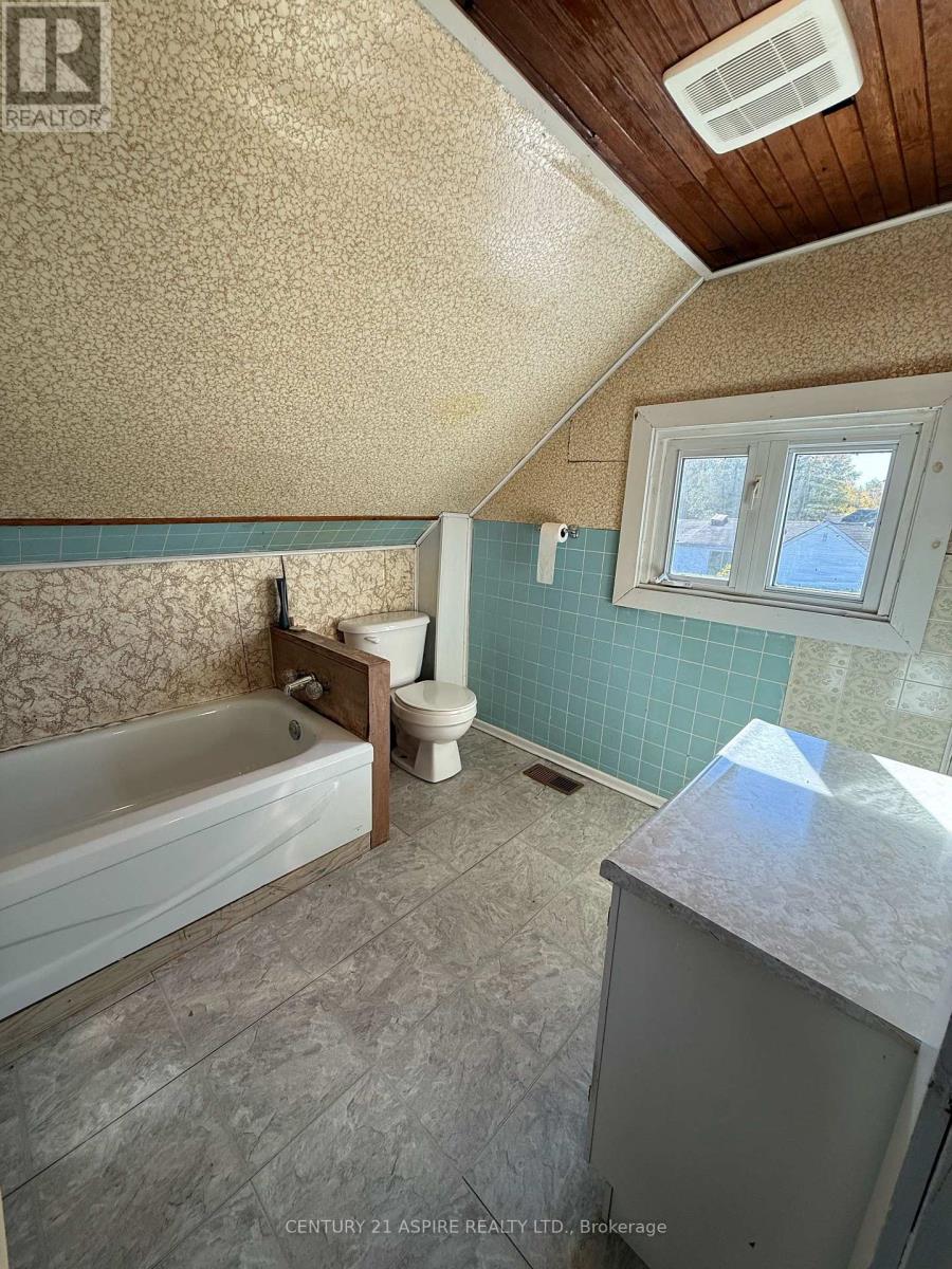998 Bronx Street, Pembroke, Ontario  K8A 6G3 - Photo 35 - X14103298