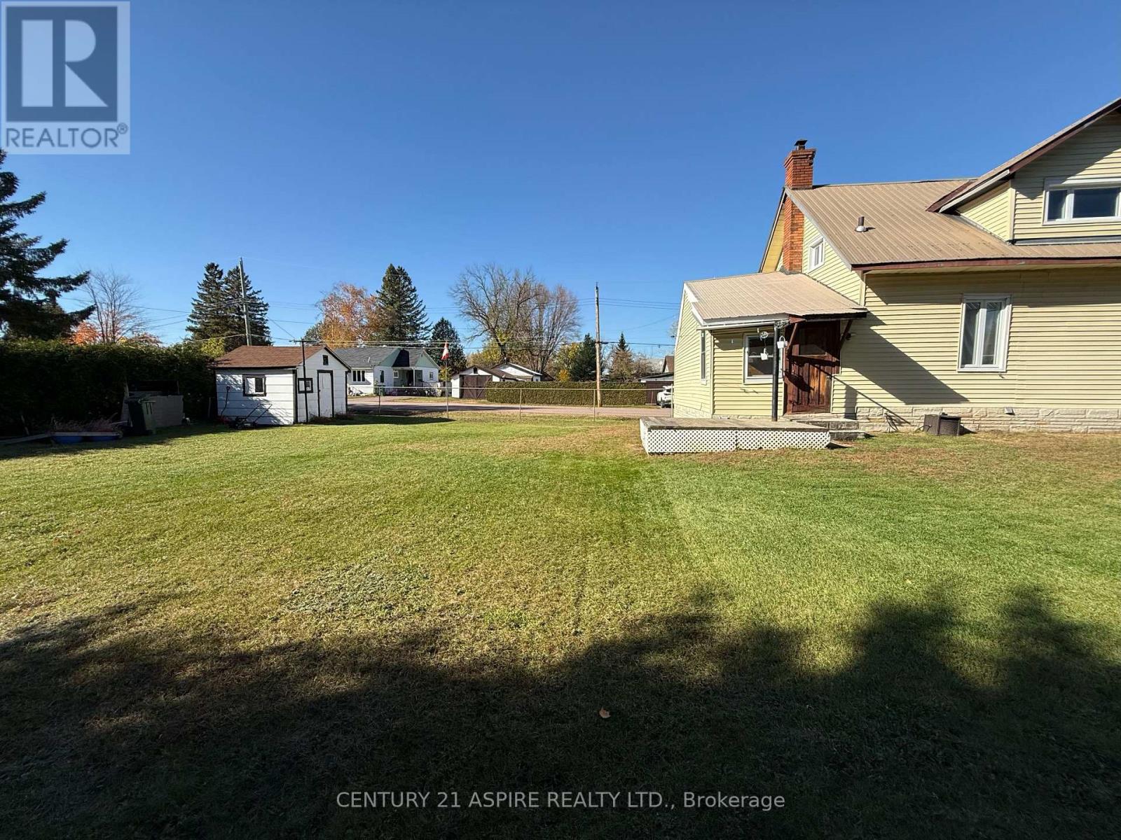 998 Bronx Street, Pembroke, Ontario  K8A 6G3 - Photo 8 - X14103298
