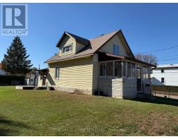998 BRONX STREET, Pembroke, Ontario