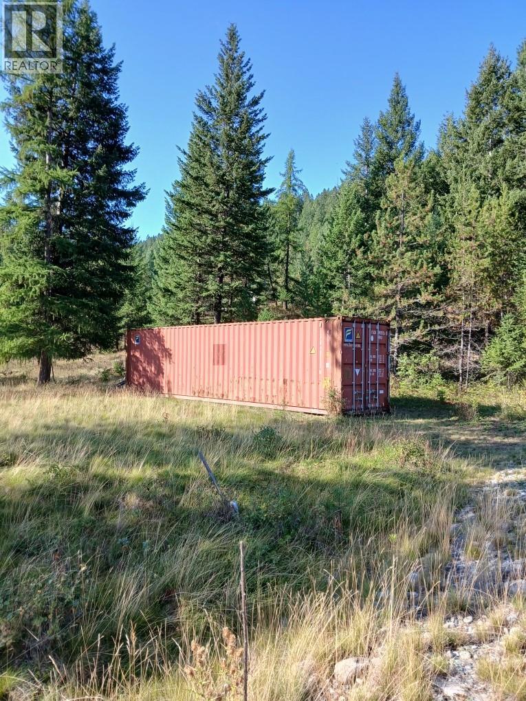 4165 93 Highway, Grasmere, British Columbia  V0B 1R0 - Photo 67 - 10398125