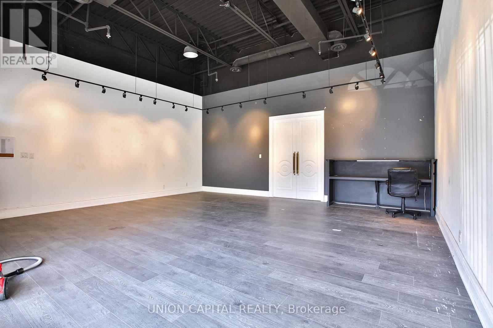 34 - 20 Wertheim Court, Richmond Hill (Beaver Creek Business Park), Ontario  L4B 3A8 - Photo 2 - N14103190