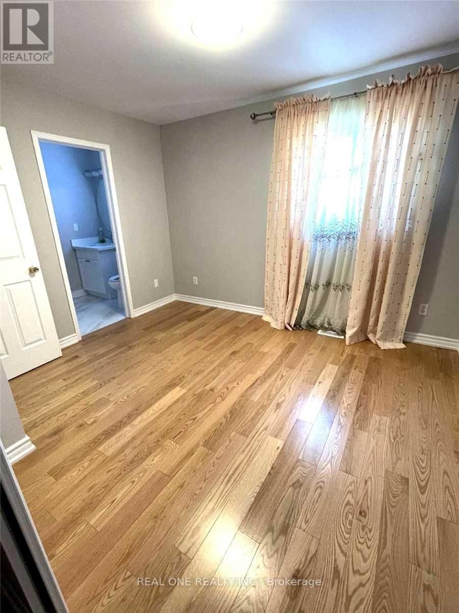 80 Baywell Crescent, Aurora, Ontario  L4G 7N4 - Photo 11 - N14103370
