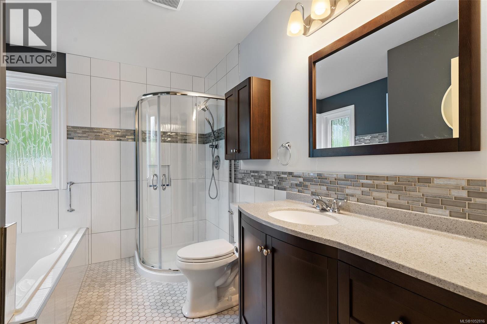 2447 Valleyview Pl