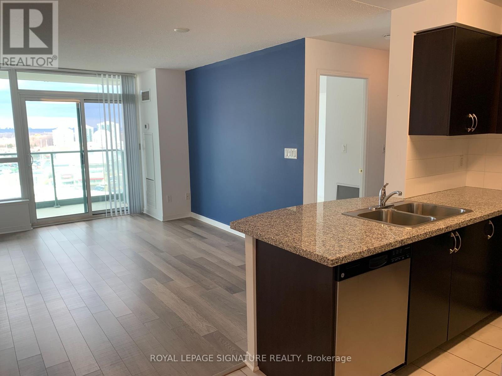 1511 - 4900 Glen Erin Drive, Mississauga, Ontario  L5M 7S2 - Photo 3 - W14103148