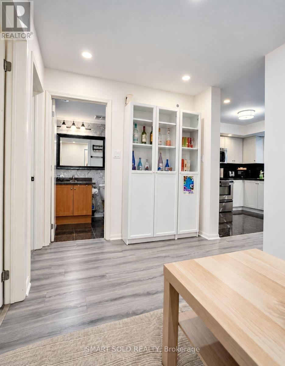 608 - 15 Laidlaw Street, Toronto, Ontario  M6K 1X3 - Photo 4 - W14103268
