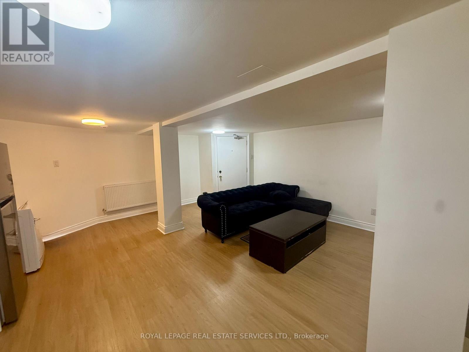 6 - 19 Roseland Drive E, Toronto, Ontario  M8W 1Y3 - Photo 4 - W14103270