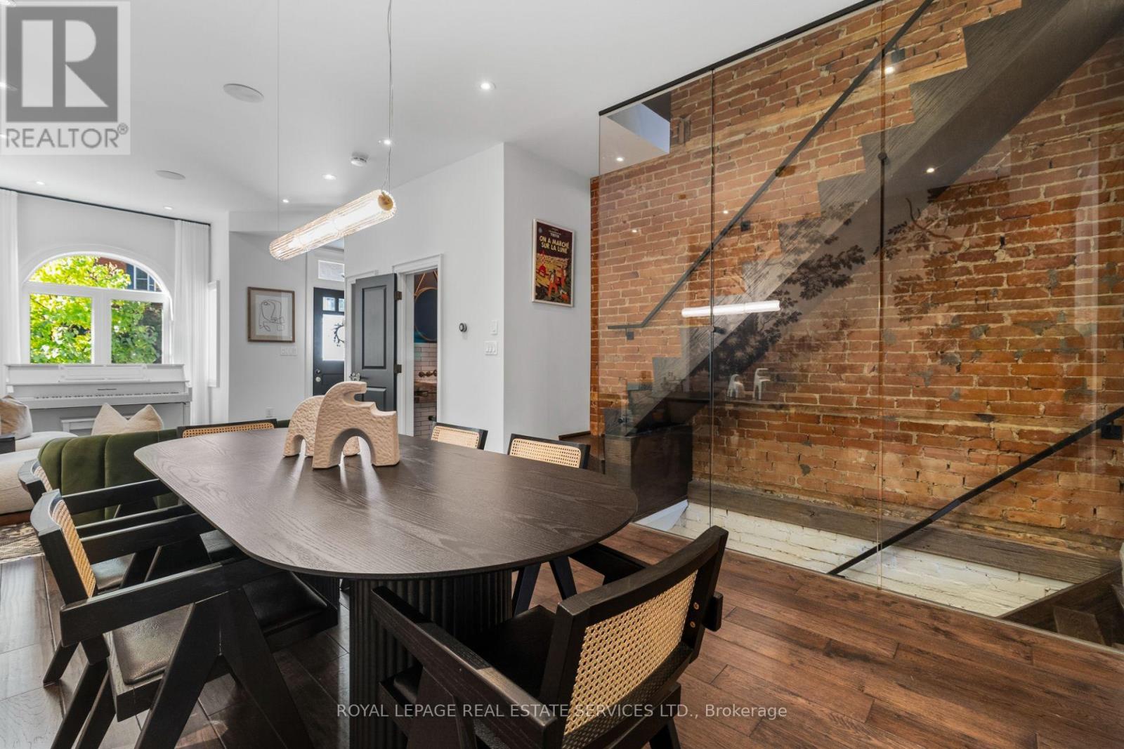 37 Fuller Avenue, Toronto, Ontario  M6R 2C4 - Photo 9 - W14103330