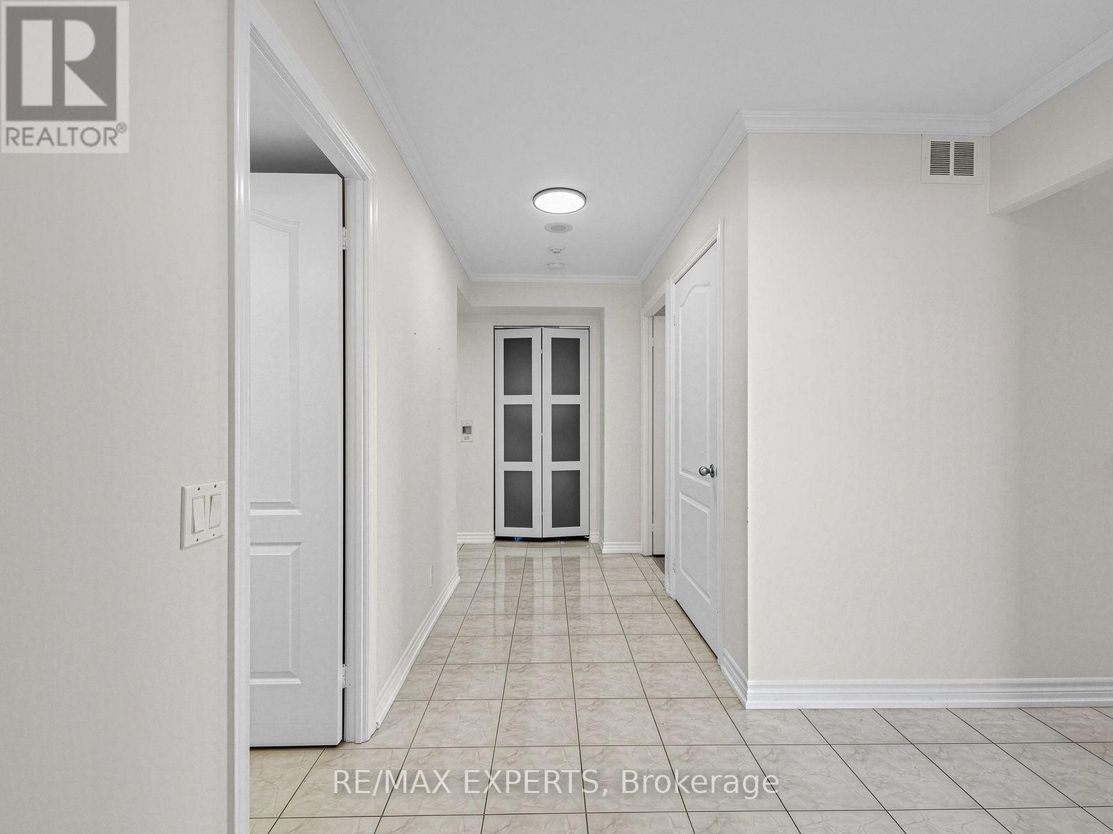 1509 - 265 Ridley Boulevard, Toronto, Ontario  M5M 4W8 - Photo 5 - C14101846