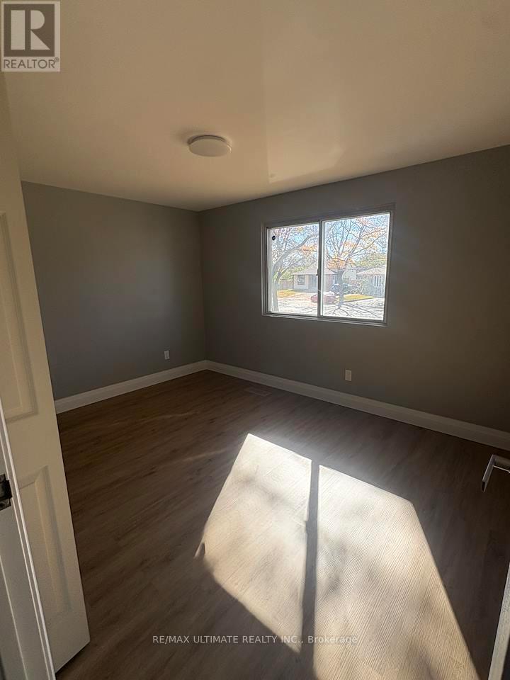 22 Sultan Pool Drive, Toronto, Ontario  M9V 4M2 - Photo 15 - W14095792