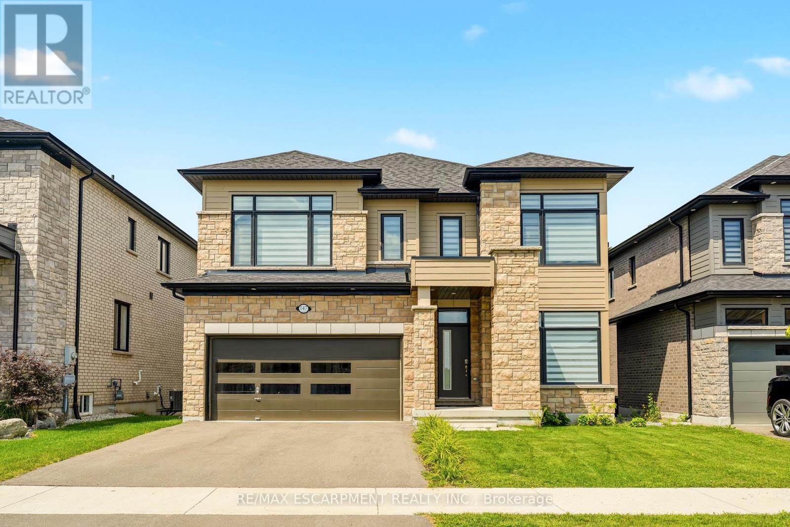 147 MIDLAND PLACE, Welland, Ontario