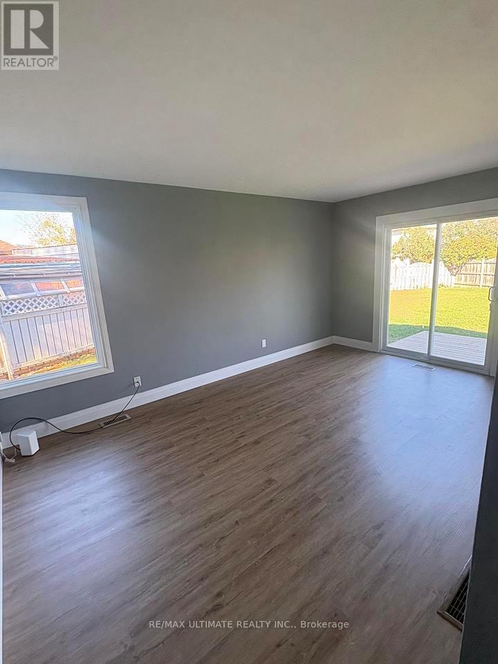 22 Sultan Pool Drive, Toronto, Ontario  M9V 4M2 - Photo 10 - W14095792