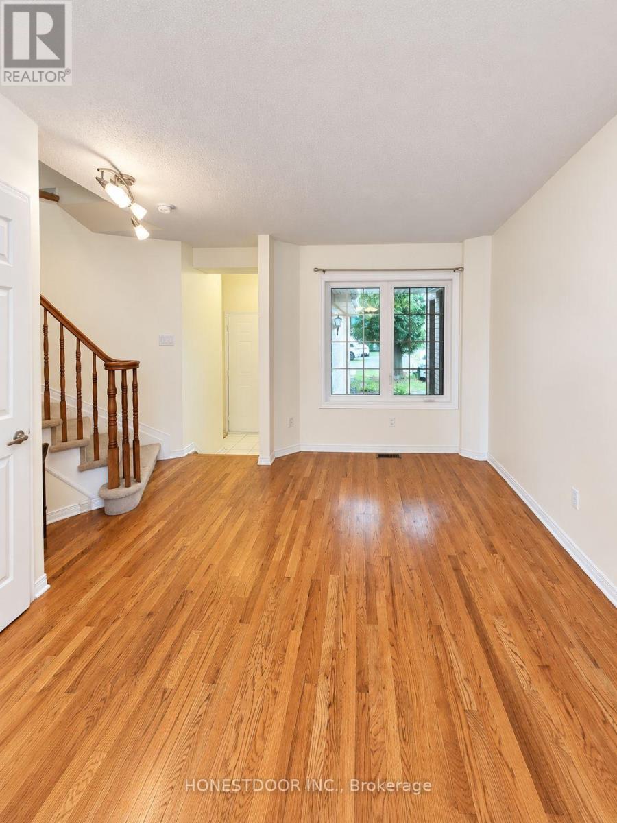 49 Mullcraft Crescent, Ottawa, Ontario  K2J 4P7 - Photo 3 - X13747446