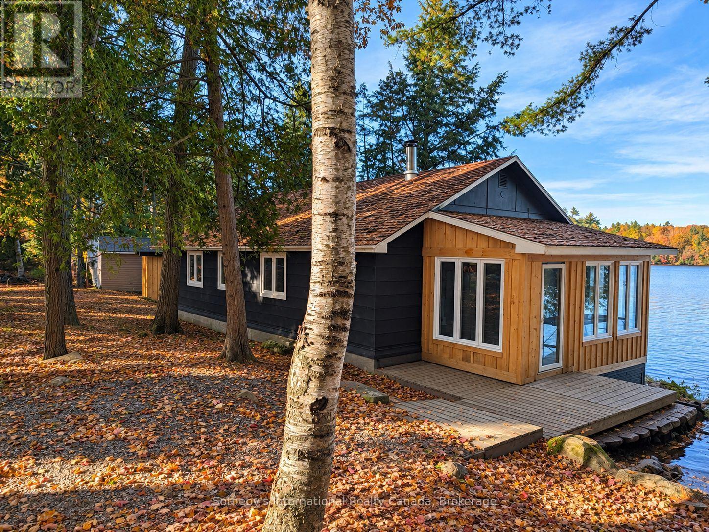 1063 Whiteside Road, Muskoka Lakes, Ontario  P0B 1J0 - Photo 2 - X14103208