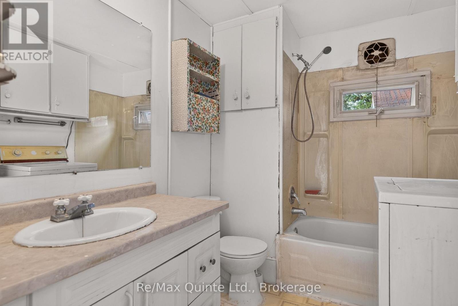 #9-63 Whites Road, Quinte West, Ontario  K8V 5P5 - Photo 20 - X14103408