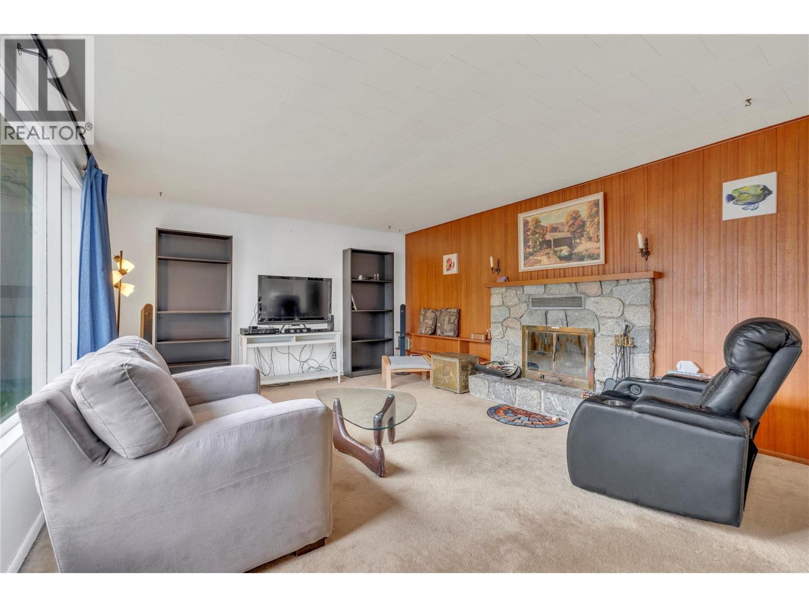 2625 South Main Street, Penticton, British Columbia  V2A 5J4 - Photo 7 - 10403587