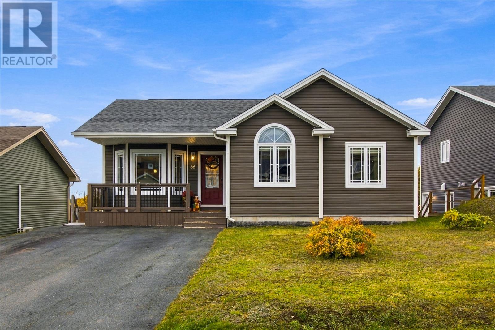 66 Sgt Donald Lucas Drive, Paradise
