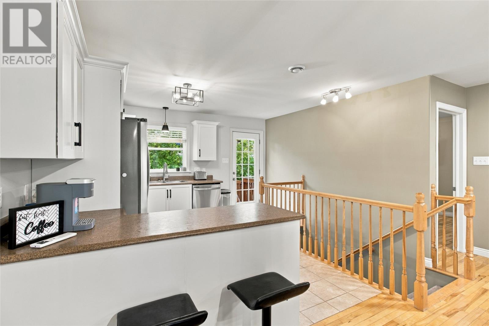 37 Kincaid Street, St. John's — photo 9