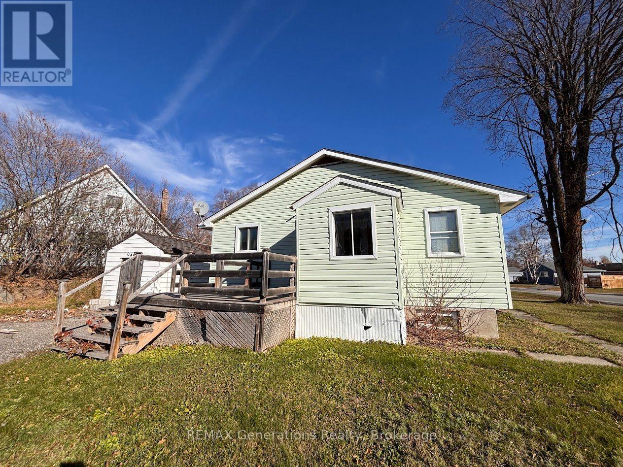 10 Adjala Avenue, Manitouwadge, Ontario  P0T 2C0 - Photo 21 - X14103418