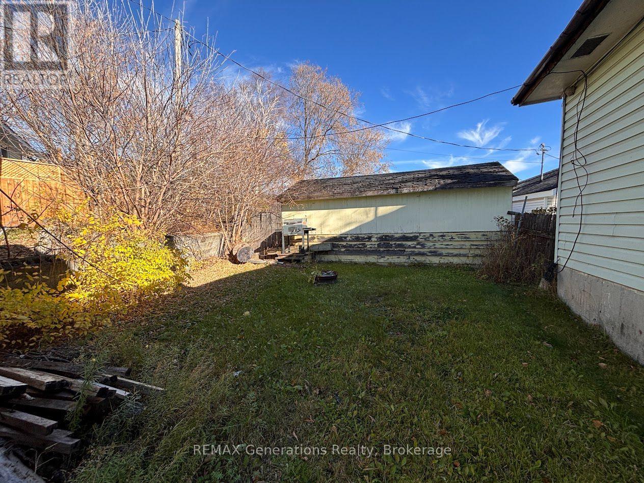 10 Adjala Avenue, Manitouwadge, Ontario  P0T 2C0 - Photo 25 - X14103418