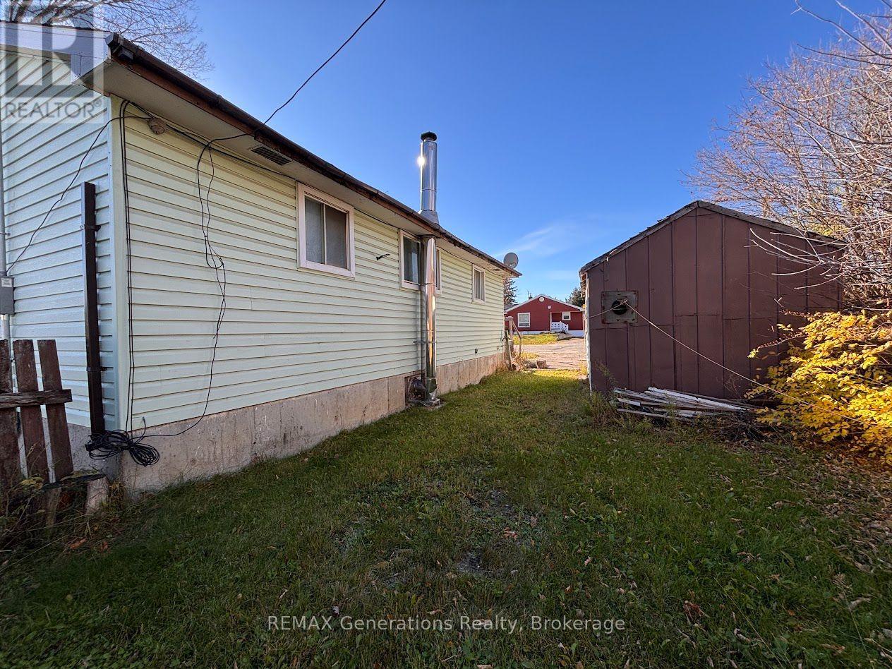 10 Adjala Avenue, Manitouwadge, Ontario  P0T 2C0 - Photo 26 - X14103418