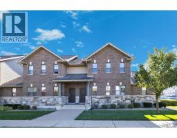 8475 WYANDOTTE Unit# 112, Windsor, Ontario