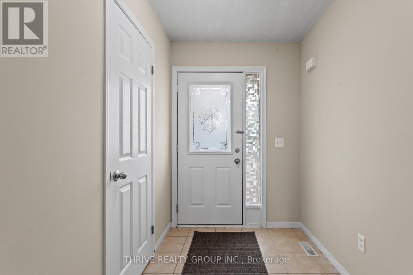 60 - 2145 North Routledge Park, London North, Ontario  N6G 0J8 - Photo 4 - X13703174