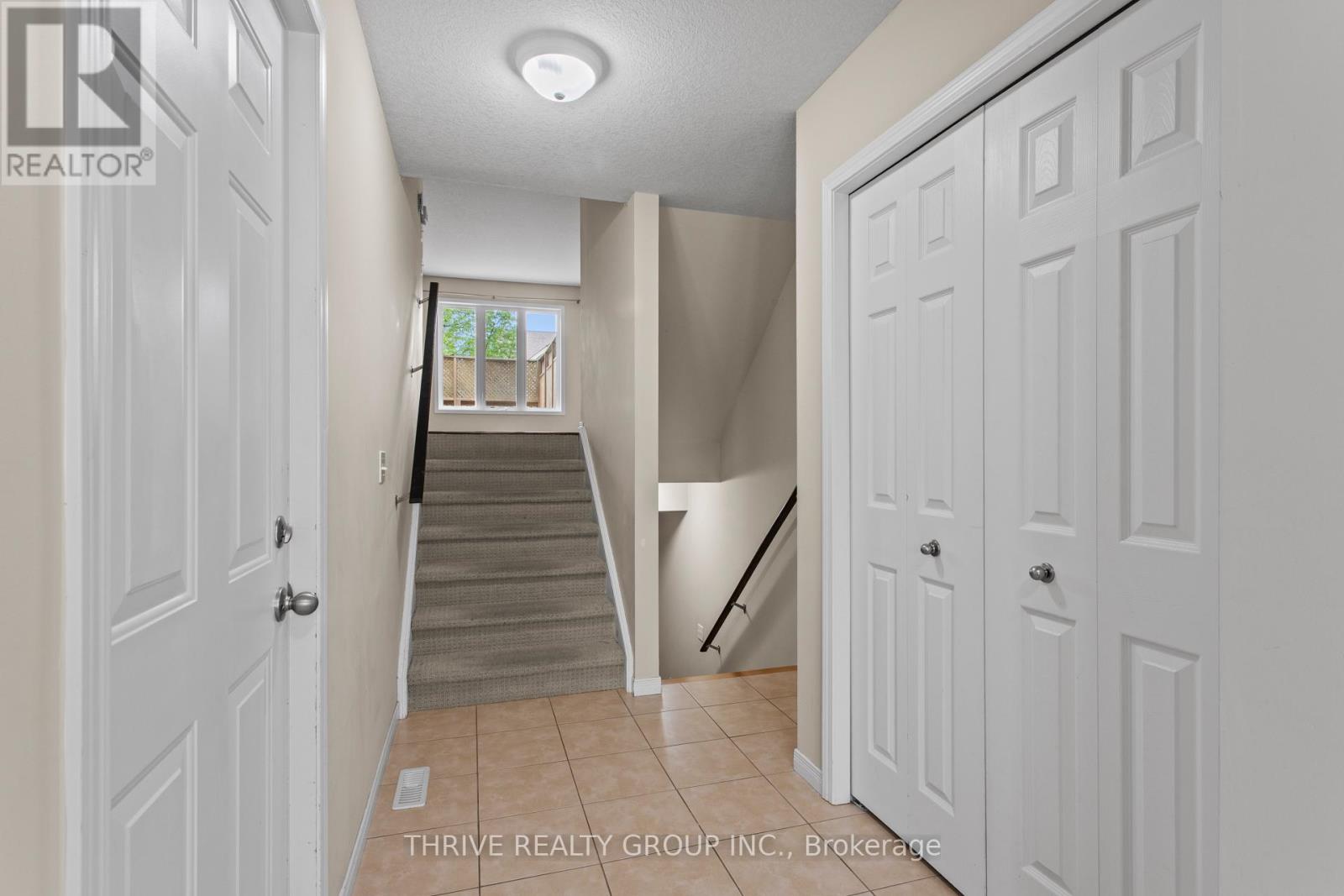 60 - 2145 North Routledge Park, London North, Ontario  N6G 0J8 - Photo 5 - X13703174