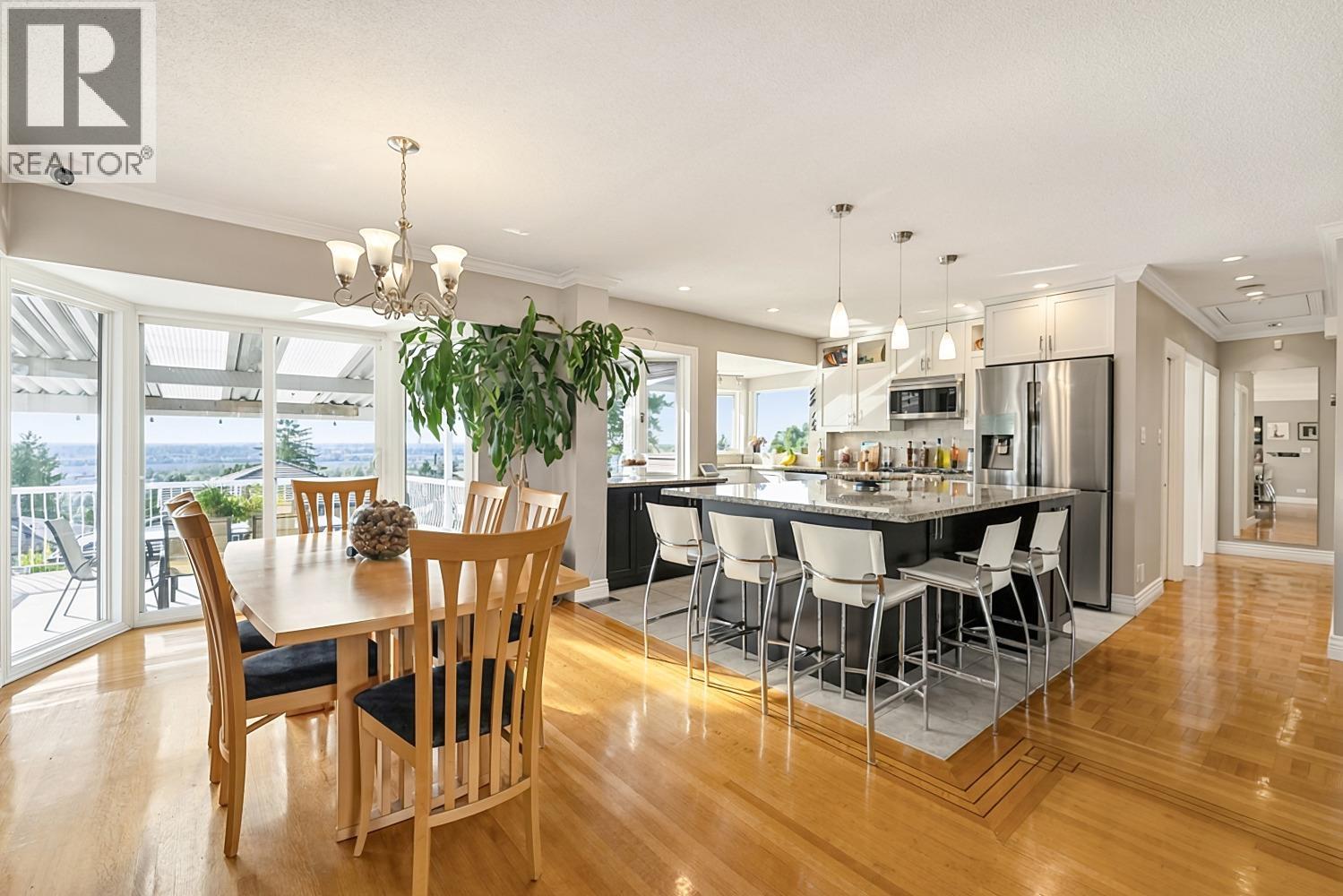 5570 Carson Street, Burnaby, British Columbia  V5J 2Z2 - Photo 11 - R3177420
