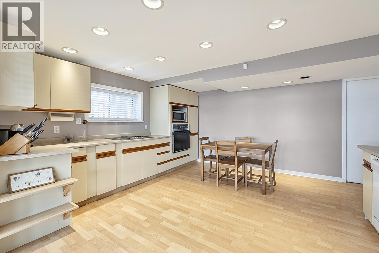 5570 Carson Street, Burnaby, British Columbia  V5J 2Z2 - Photo 28 - R3177420