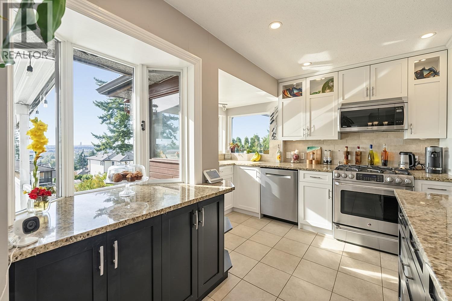 5570 Carson Street, Burnaby, British Columbia  V5J 2Z2 - Photo 8 - R3177420