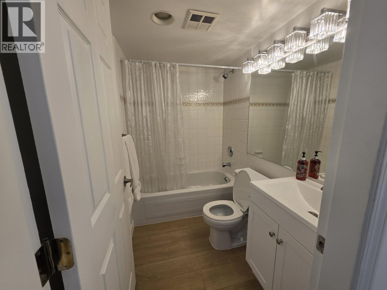 1902 1188 Richards Street, Vancouver, British Columbia  V6B 3E6 - Photo 16 - R3177444