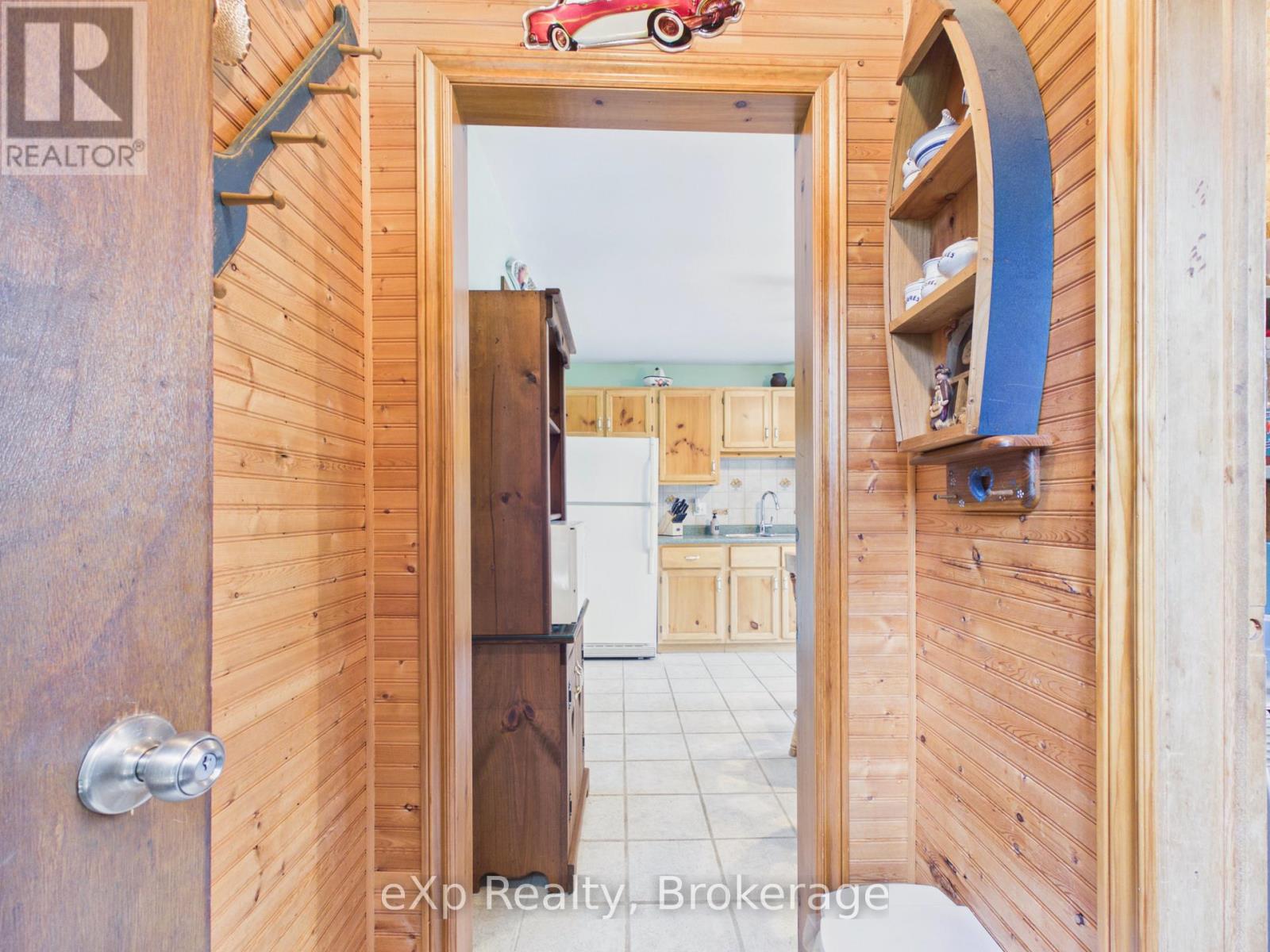 401771 Grey Road 4 Road, West Grey, Ontario  N4N 3B8 - Photo 24 - X14103484