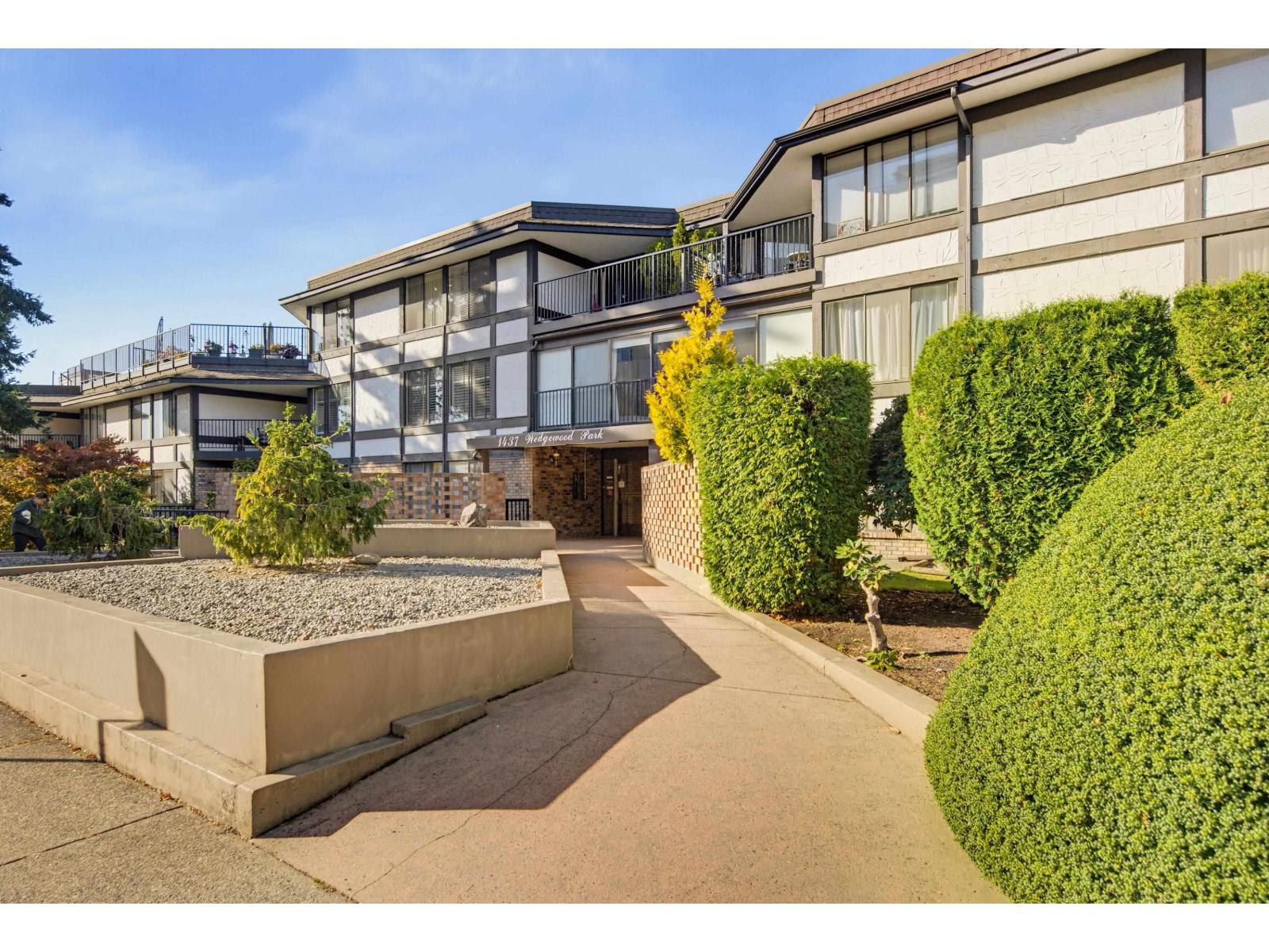 313 1437 Foster Street, White Rock, British Columbia  V4B 3X6 - Photo 4 - R3168298