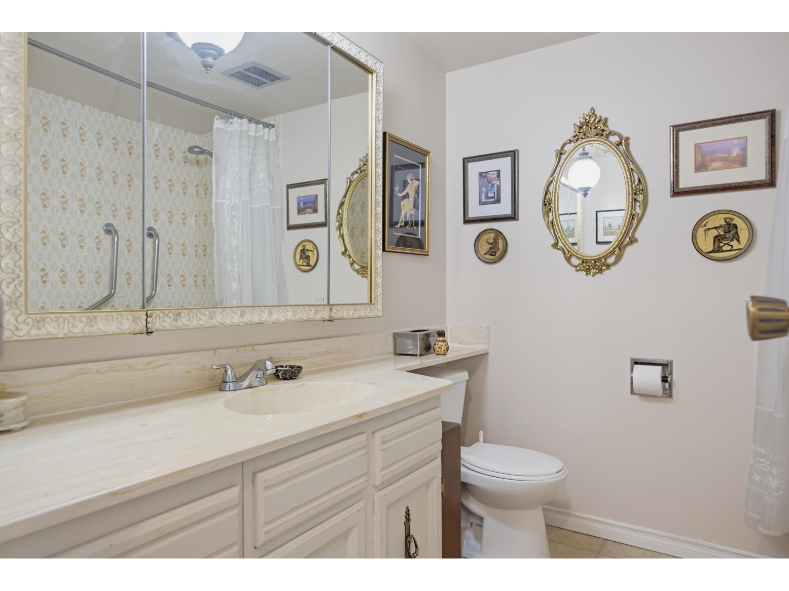 313 1437 Foster Street, White Rock, British Columbia  V4B 3X6 - Photo 20 - R3168298