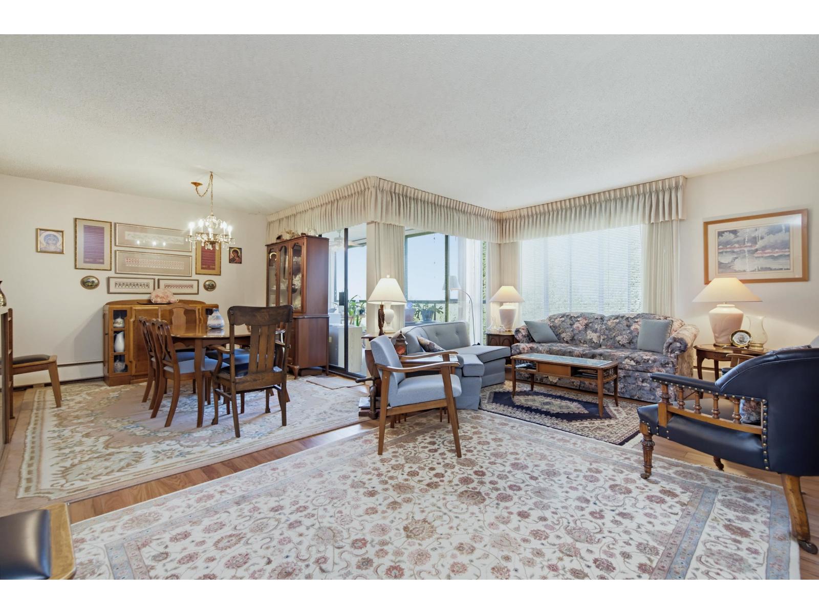 313 1437 Foster Street, White Rock, British Columbia  V4B 3X6 - Photo 6 - R3168298