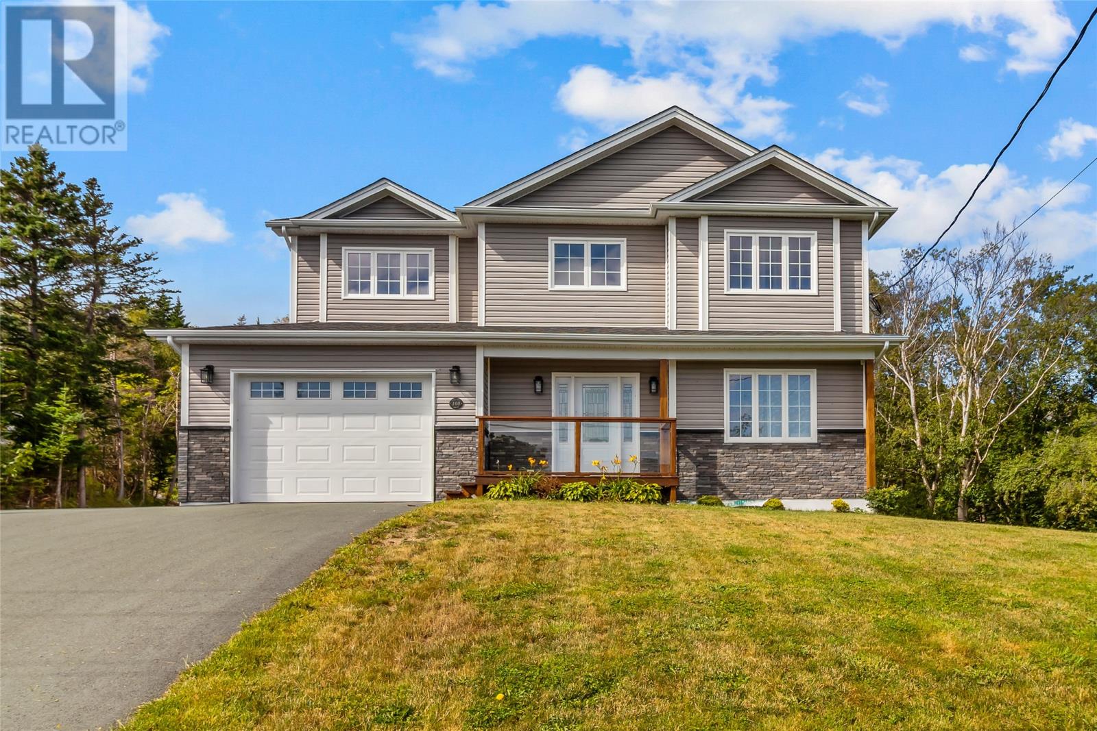 108 Country Drive, Torbay