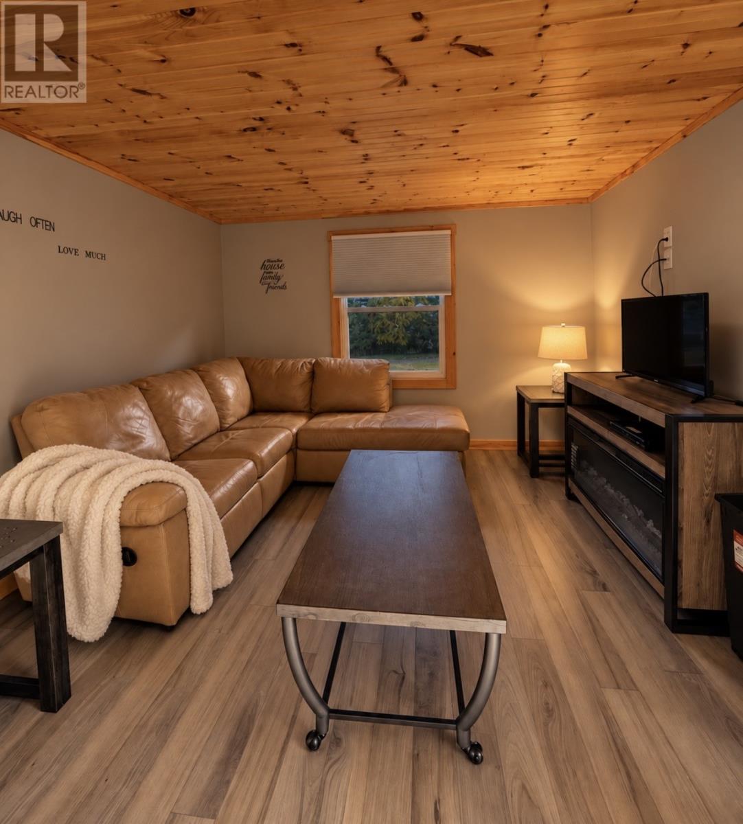 500 Trans-Canada Highway, Port Blandford — photo 25