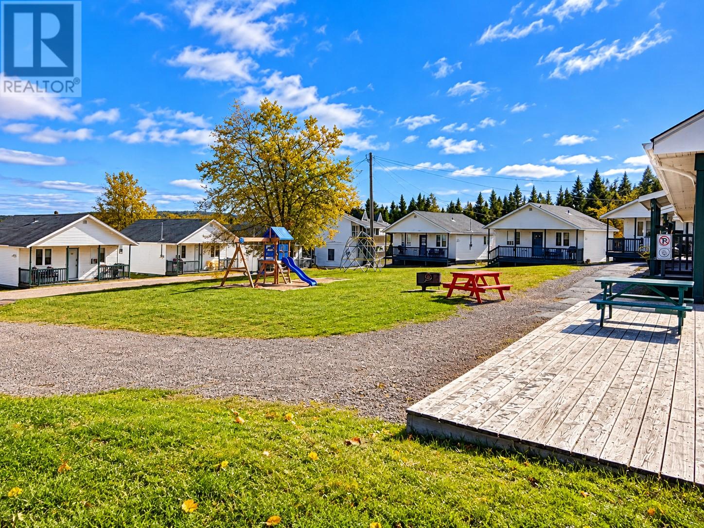 500 Trans-Canada Highway, Port Blandford — photo 9