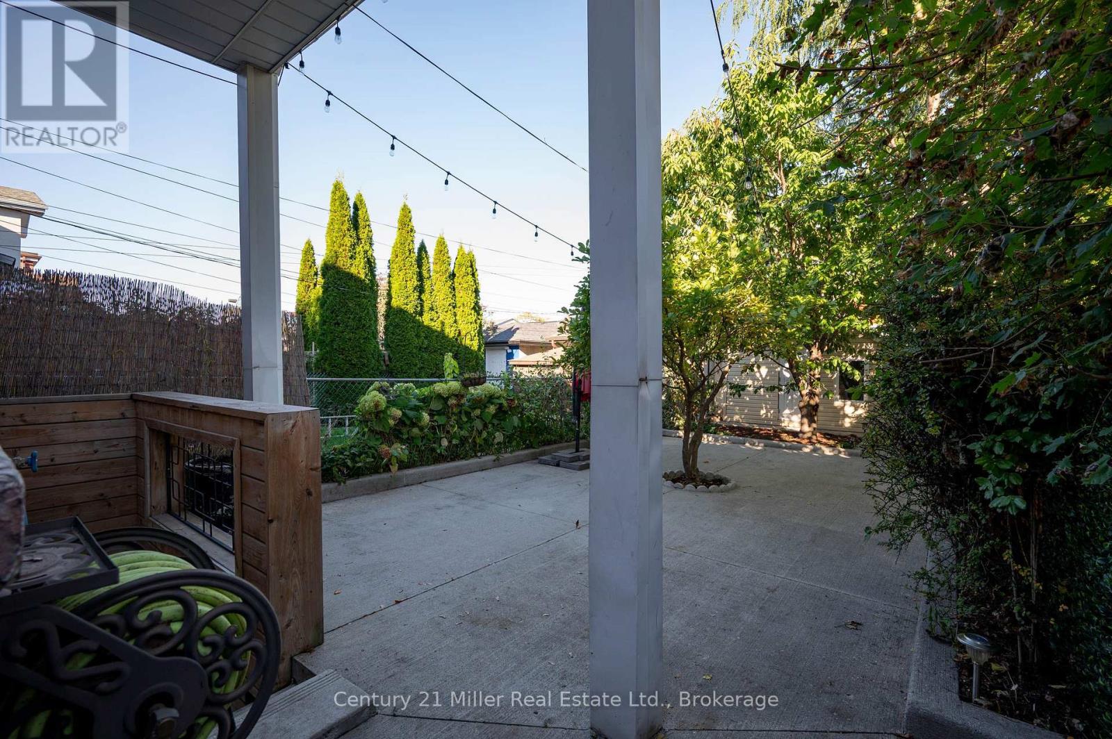 213 Boon Avenue, Toronto, Ontario  M6E 3Z7 - Photo 28 - W14100782
