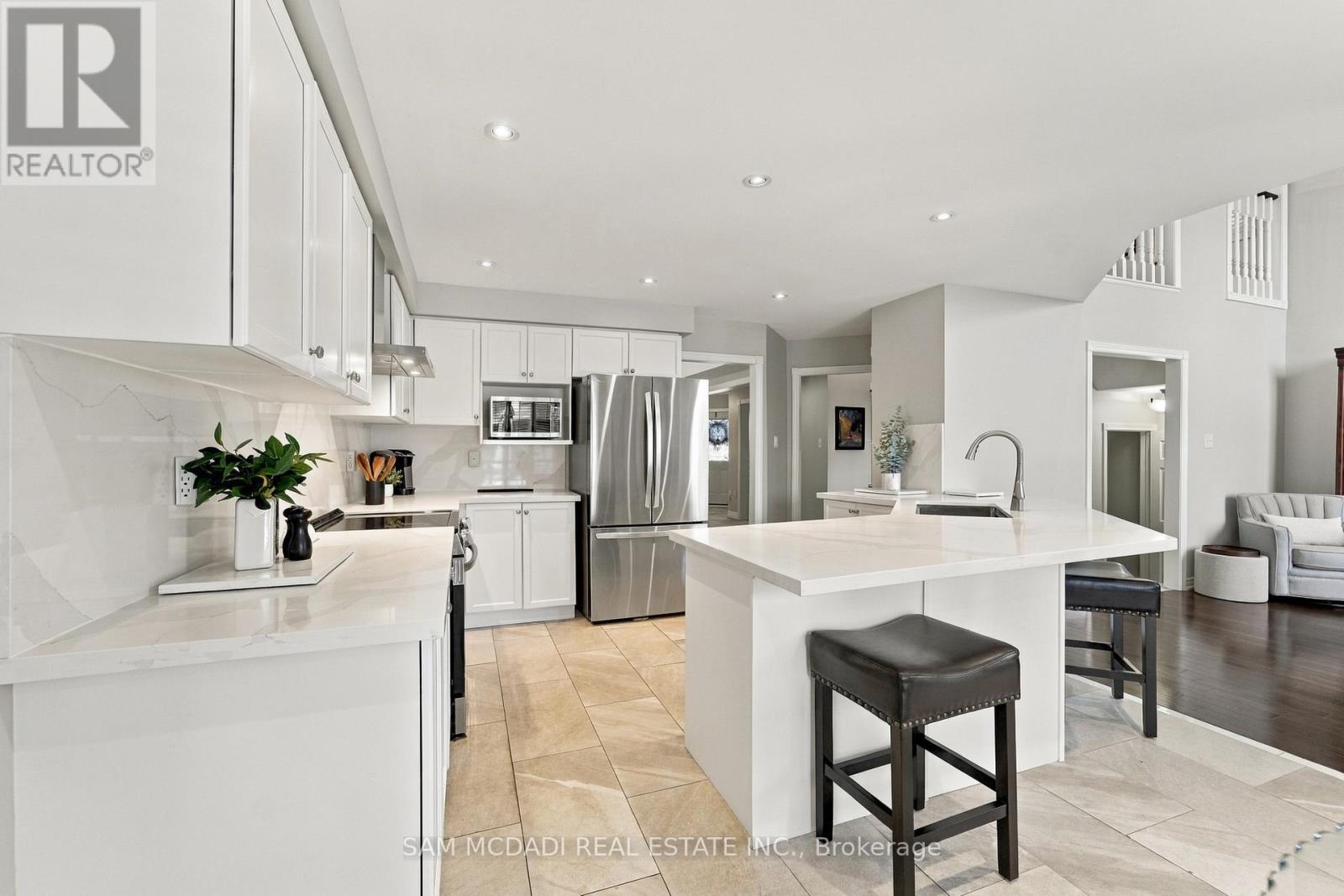135 Watford Street, Whitby, Ontario  L1M 1H2 - Photo 19 - E14103396