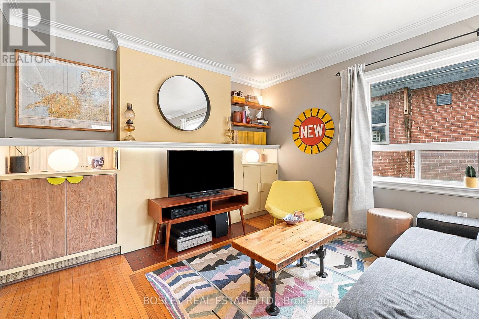 115 Highfield Road, Toronto, Ontario  M4L 2T9 - Photo 7 - E14103430