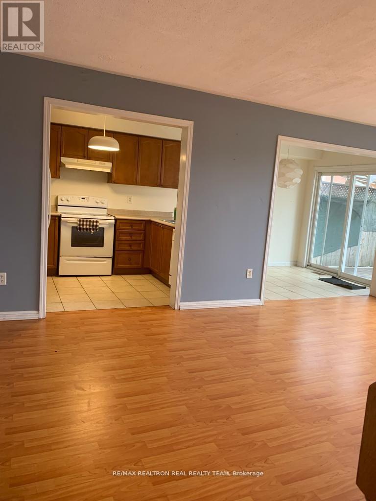 Unit A - 8892 Sheppard Avenue E, Toronto, Ontario  M1B 6H2 - Photo 3 - E14103446