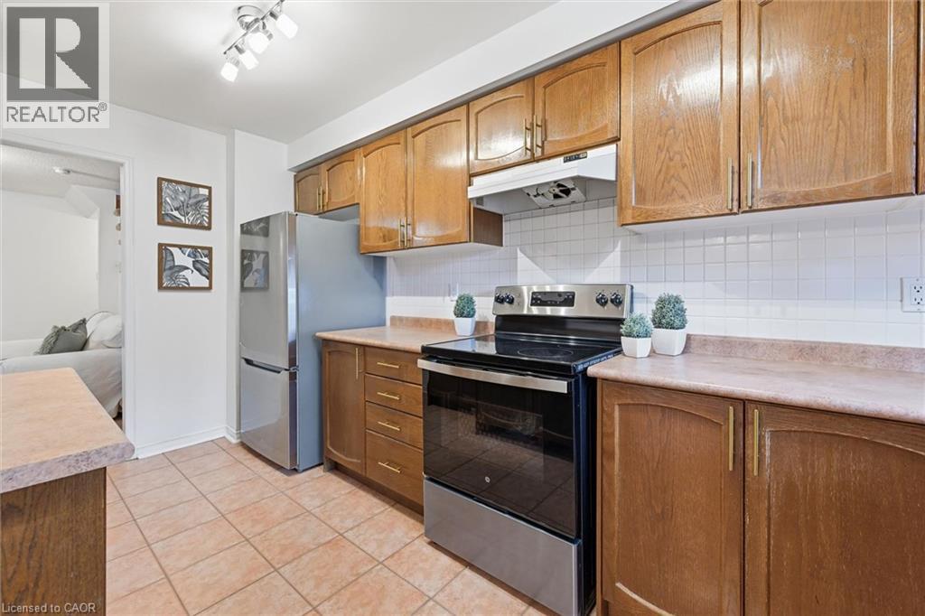 5555 Prince William Drive Unit# 21, Burlington, Ontario  L7L 6P3 - Photo 13 - 40869595