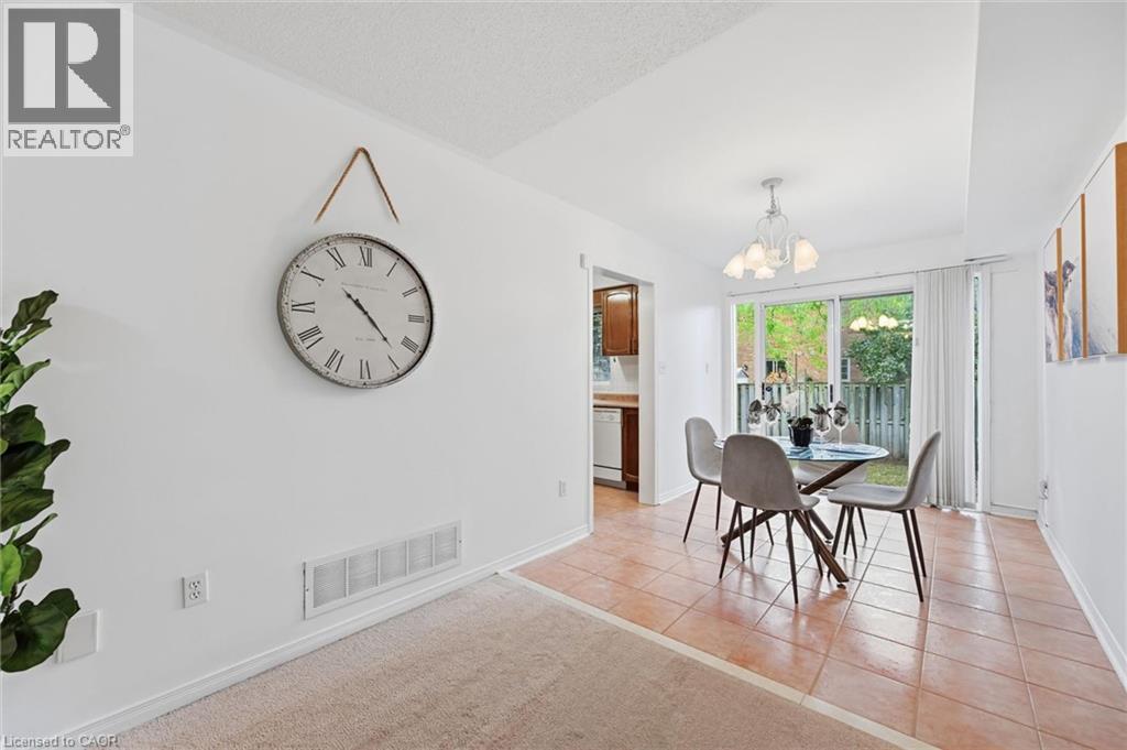 5555 Prince William Drive Unit# 21, Burlington, Ontario  L7L 6P3 - Photo 9 - 40869595