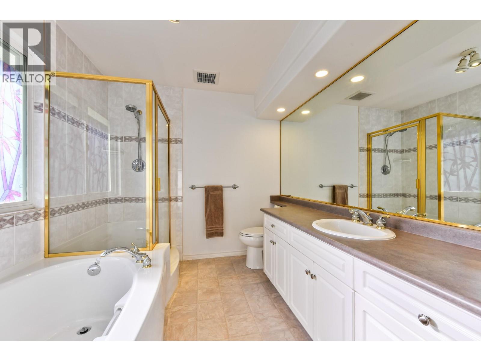 20130 Telep Avenue, Maple Ridge, British Columbia  V2X 3M4 - Photo 16 - R3177339