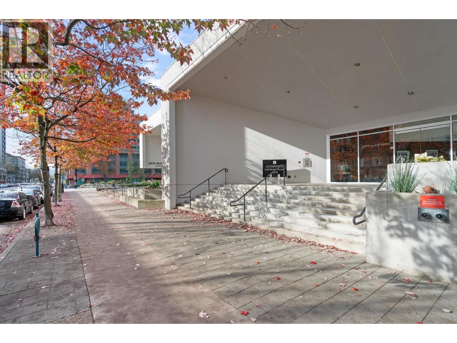 608 2979 Glen Drive, Coquitlam, British Columbia  V3B 0B2 - Photo 2 - R3176425