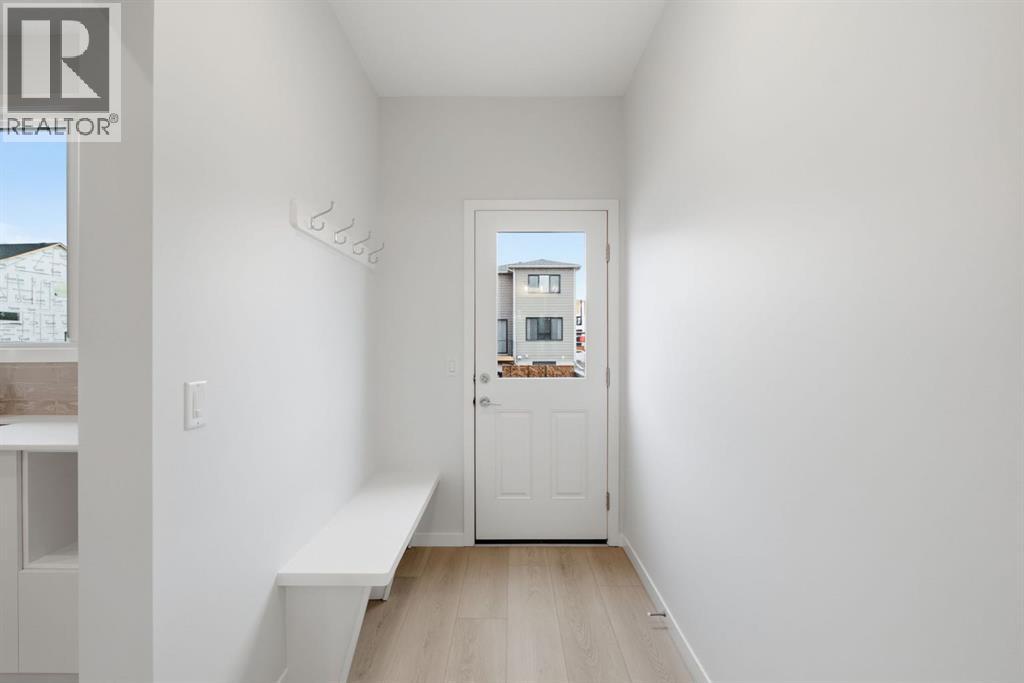 676 Rowmont Boulevard NW, Calgary, Alberta  T3L 0N5 - Photo 19 - A2353598