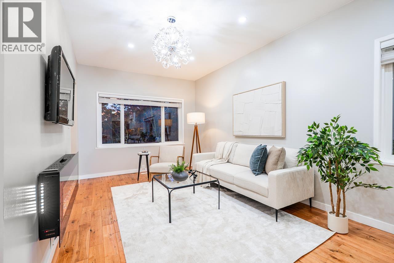 3754 Inverness Street, Vancouver, British Columbia  V5V 4V9 - Photo 7 - R3177361
