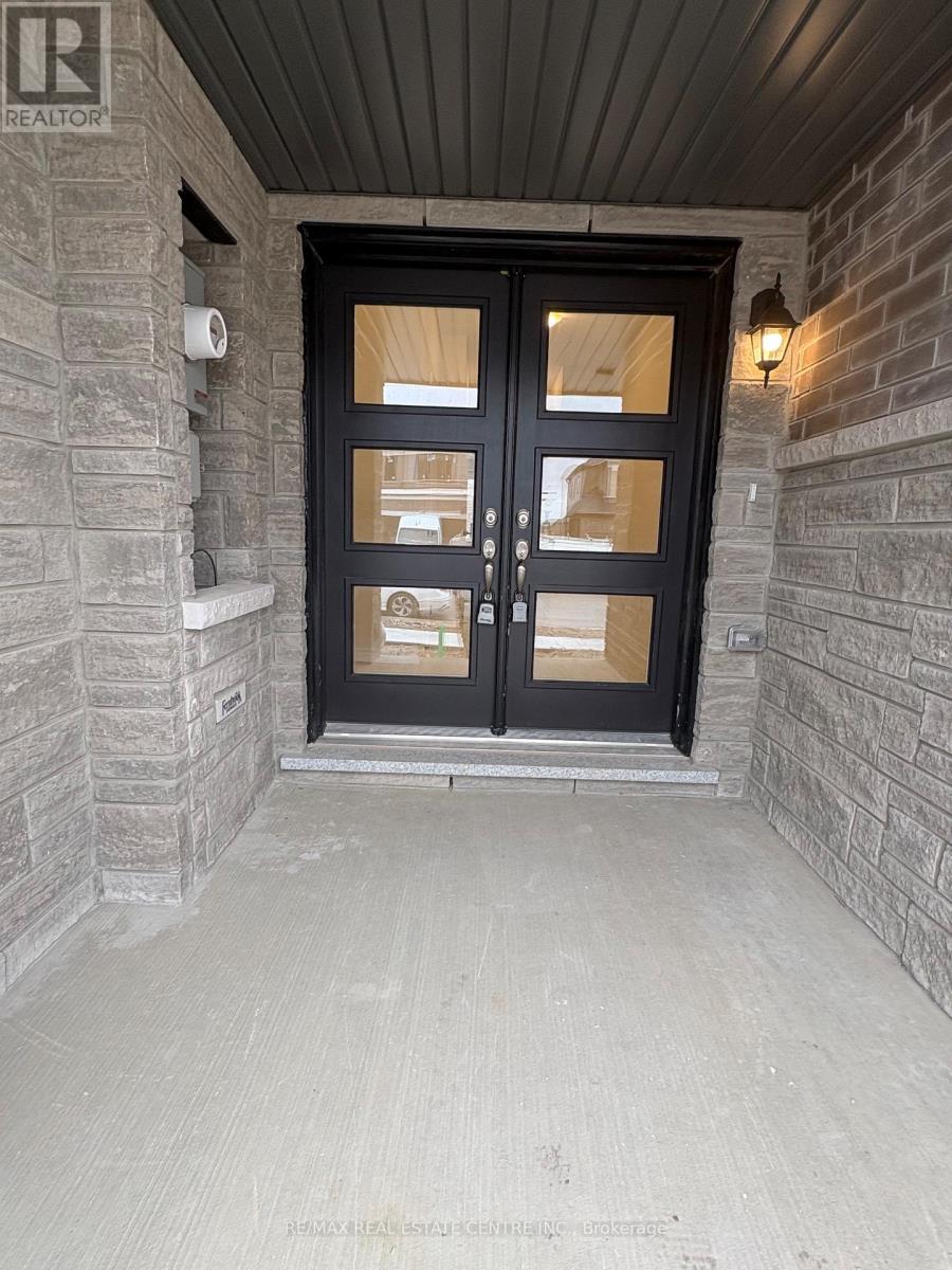 1911 UPPER THAMES DRIVE, Woodstock, Ontario